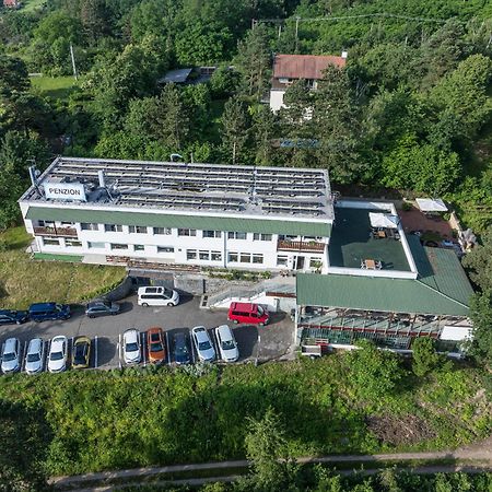 Penzion Kozi Horka U Brnenske Prehrady Brno Exteriör bild