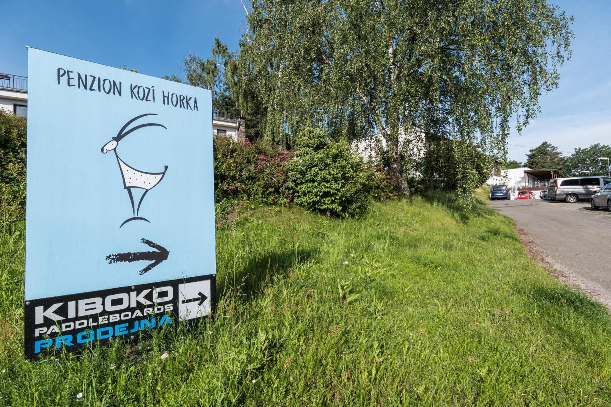 Penzion Kozi Horka U Brnenske Prehrady Brno Exteriör bild