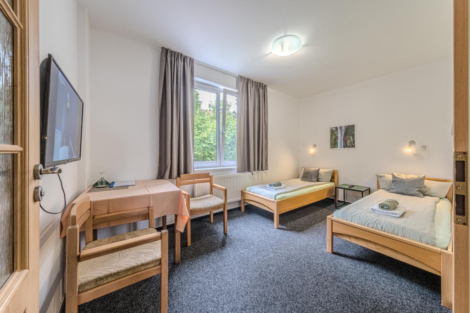 Penzion Kozi Horka U Brnenske Prehrady Brno Exteriör bild