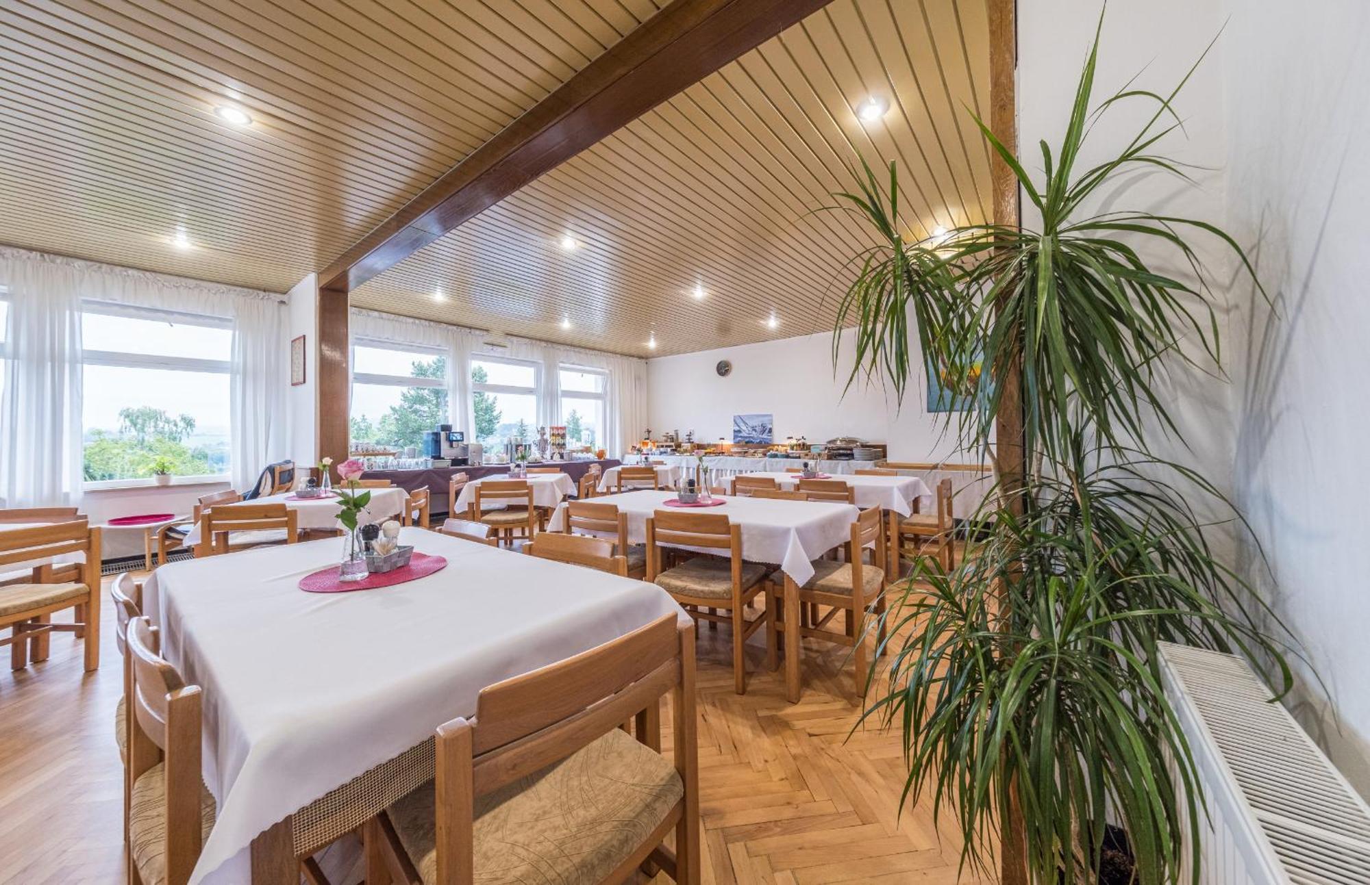 Penzion Kozi Horka U Brnenske Prehrady Brno Exteriör bild