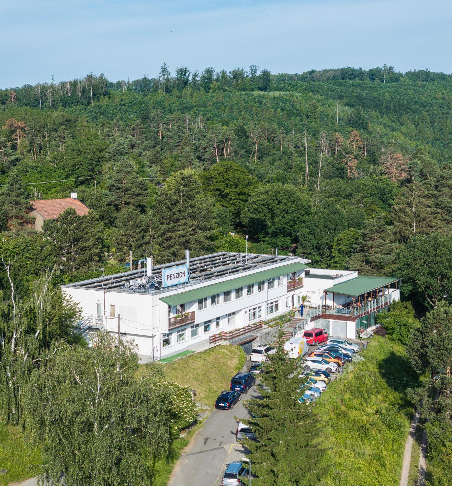 Penzion Kozi Horka U Brnenske Prehrady Brno Exteriör bild