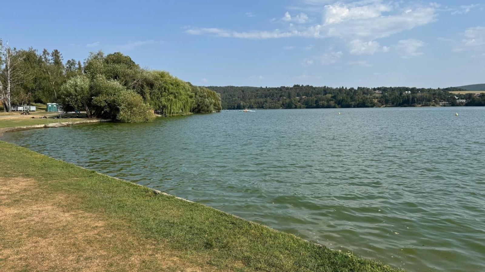 Penzion Kozi Horka U Brnenske Prehrady Brno Exteriör bild