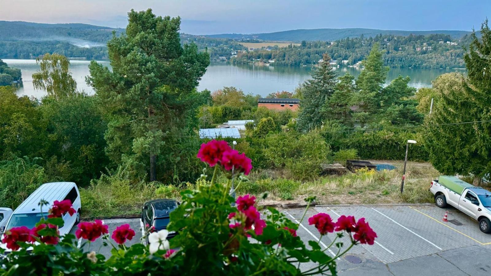 Penzion Kozi Horka U Brnenske Prehrady Brno Exteriör bild